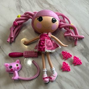 lalaloopsy Action figure with kitty accessories 13x13